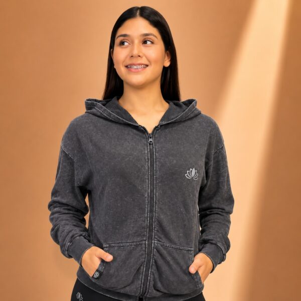 Polerones Acid Wash con cierre